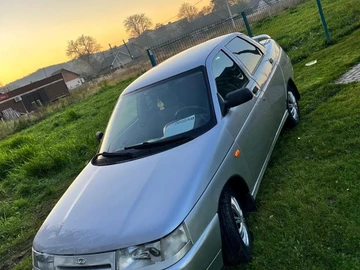 Авто ВАЗ 2110 2004 № 8211692