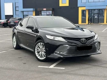 Авто Toyota Camry 2019 № 8211710