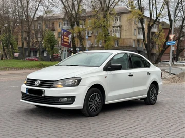Авто Volkswagen Polo 2018 № 8211769