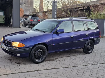 Авто Opel Astra 1996 № 8211784