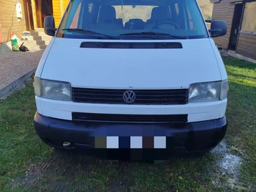 Авто Volkswagen Transporter 2000 № 8211787