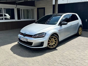 Авто Volkswagen Golf 2015 № 8211843