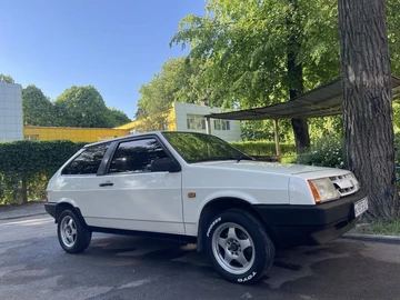 Авто ВАЗ 2108 1988 № 8211901