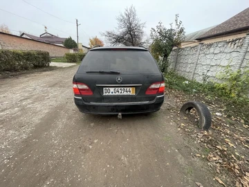 Авто Mercedes E Серия 2004 № 8211904