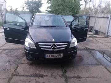 Авто Mercedes B Серия 2006 № 8212009