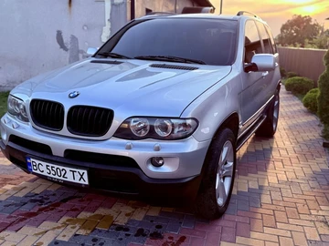 Авто BMW X5 2004 № 8212055