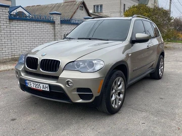 Авто BMW X5 2012 № 8212073