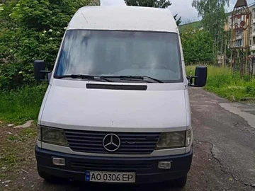Авто Mercedes 280 1996 № 8212080