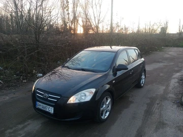 Авто KIA Cee X27 D 2007 № 8212087