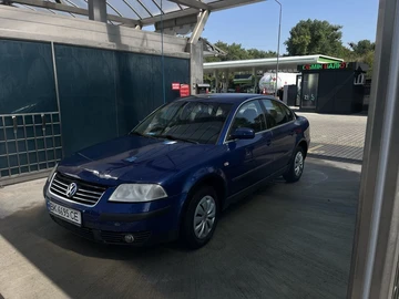 Авто Volkswagen Passat Sedan 2001 № 8212198