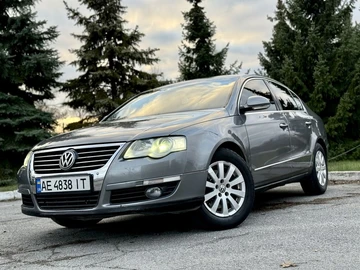 Авто Volkswagen Passat Sedan 2008 № 8212386