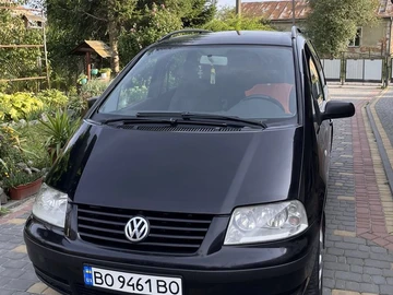 Авто Volkswagen Sharan 2002 № 8212448