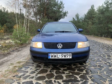 Авто Volkswagen Passat Sedan 1998 № 8212651