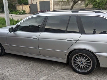 Авто BMW 5 Серия 2003 № 8212798