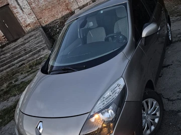 Авто Renault Grand Scenic 2009 № 8212880