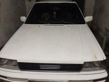 Авто Nissan Bluebird 1988 № 8212914