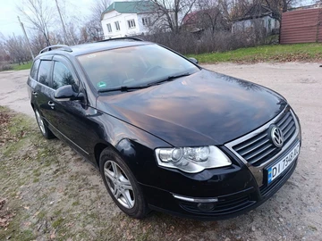 Авто Volkswagen Passat Variant 2006 № 8213161