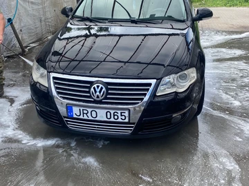Авто Volkswagen Passat Sedan 2005 № 8213204