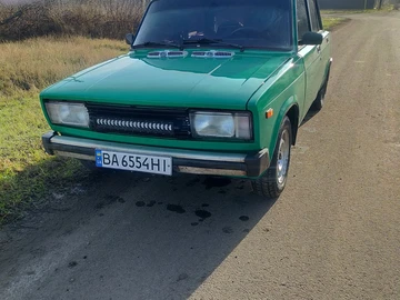 Авто ВАЗ 2105 1983 № 8213287