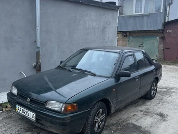Авто Mazda 323 1994 № 8213414