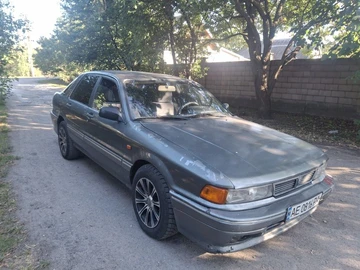 Авто Mitsubishi Galant 1992 № 8213449