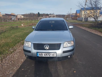 Авто Volkswagen Passat Sedan 2001 № 8213464