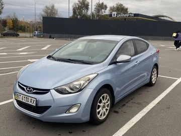 Авто Hyundai Elantra 2012 № 8213475