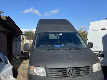 Авто Volkswagen Transporter 2006 № 8213579