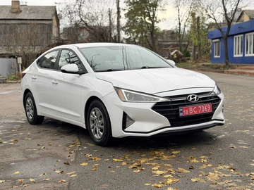 Авто Hyundai Elantra 2019 № 8213616