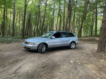 Авто Audi A4 1997 № 8213681