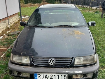 Авто Volkswagen Passat Sedan 1998 № 8213695