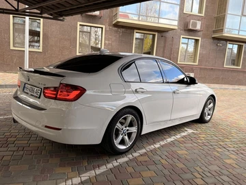 Авто BMW 3 Серия 2014 № 8213717
