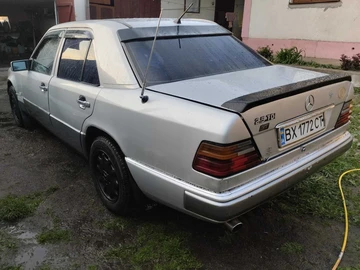 Авто Mercedes W124 1993 № 8213854