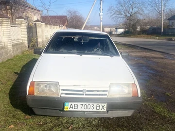 Авто ВАЗ 2109 1992 № 8213860