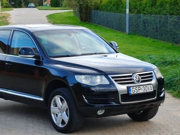 Авто Volkswagen Touareg 2007 № 8213905