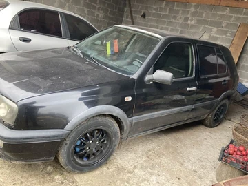 Авто Volkswagen Golf 1996 № 8213919