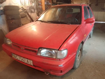 Авто Nissan Sunny 1994 № 8213944