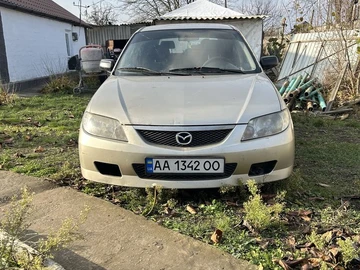 Авто Mazda 323 2002 № 8214041