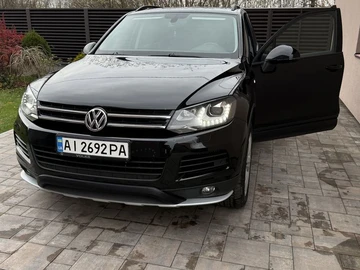 Авто Volkswagen Touareg 2012 № 8214082