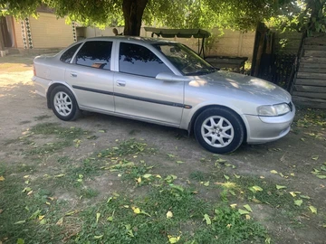 Авто Opel Vectra 1998 № 8214264