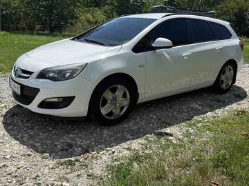 Авто Opel Astra 2012 № 8214280