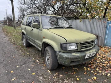 Авто Isuzu Trooper 1999 № 8214287