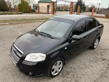 Авто Chevrolet Aveo 2011 № 8214330