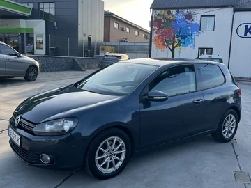 Авто Volkswagen Golf 2010 № 8214363