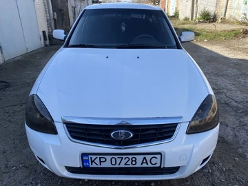 Авто ВАЗ 2172 Priora 2010 № 8214375