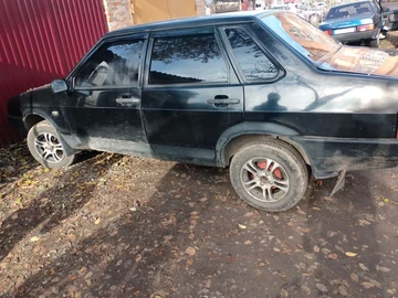 Авто ВАЗ 21099 1995 № 8214518