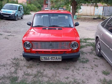 Авто ВАЗ 21101 1987 № 8214657