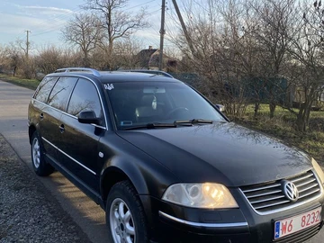 Авто Volkswagen Passat Sedan 2002 № 8214715