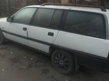 Авто Opel Omega 1987 № 8214716