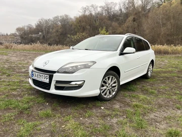 Авто Renault Laguna 2015 № 8214904